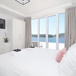 Daire Seaside M 4 -seaview And Parking *